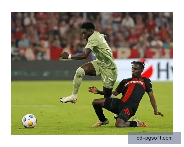 勒沃库森飞翼弗林蓬公开表态渴望挑战英超联赛未来去向引关注成热议