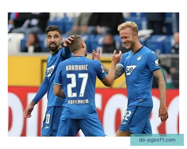 罗马夏窗压哨免签前德国国脚胡梅尔斯底薪加盟补强后防经验与稳定