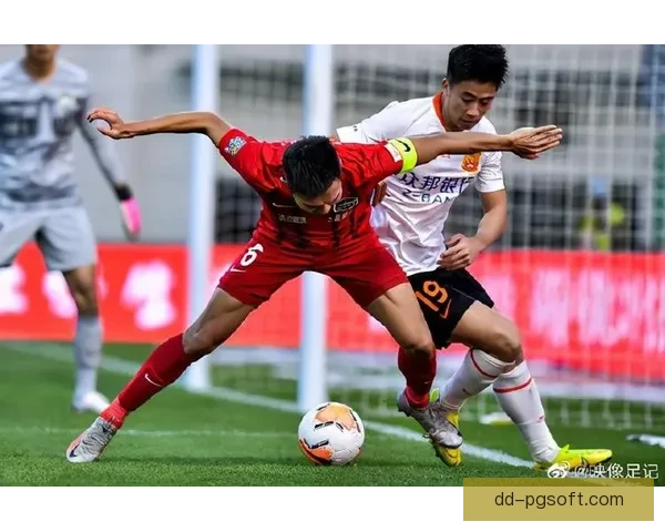 柏林联合主帅发布会确认誓与球队共赴保级之战拼到底 柏林联合主帅发布会确认誓与球队共赴保级之战拼到底